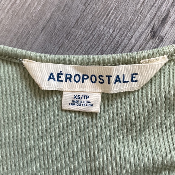 Light green cropped long sleeve from Aéropostale - Picture 4 of 4